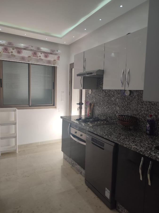 Ap 2Ch City Centre Parking En Face Hilton A Cote Du Plage طنجة المظهر الخارجي الصورة