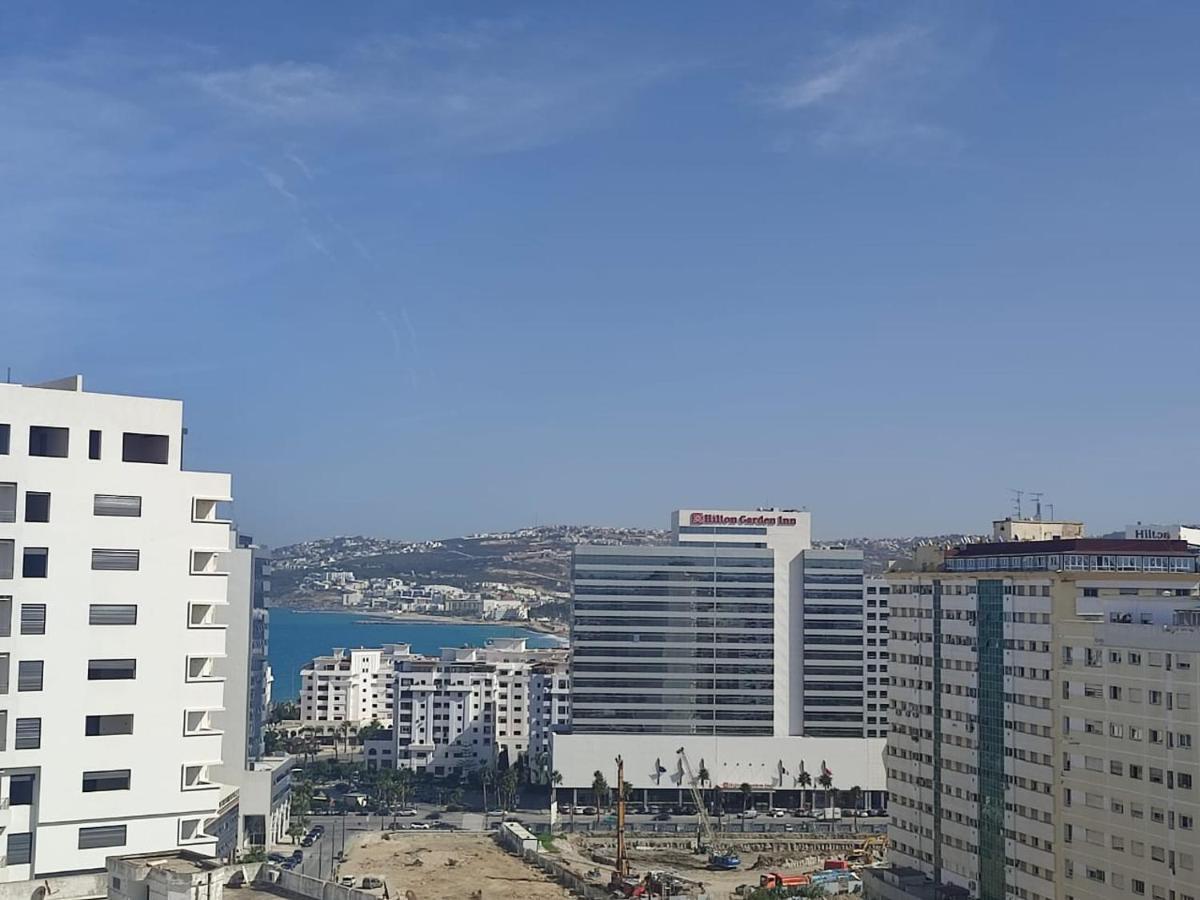 Ap 2Ch City Centre Parking En Face Hilton A Cote Du Plage طنجة المظهر الخارجي الصورة